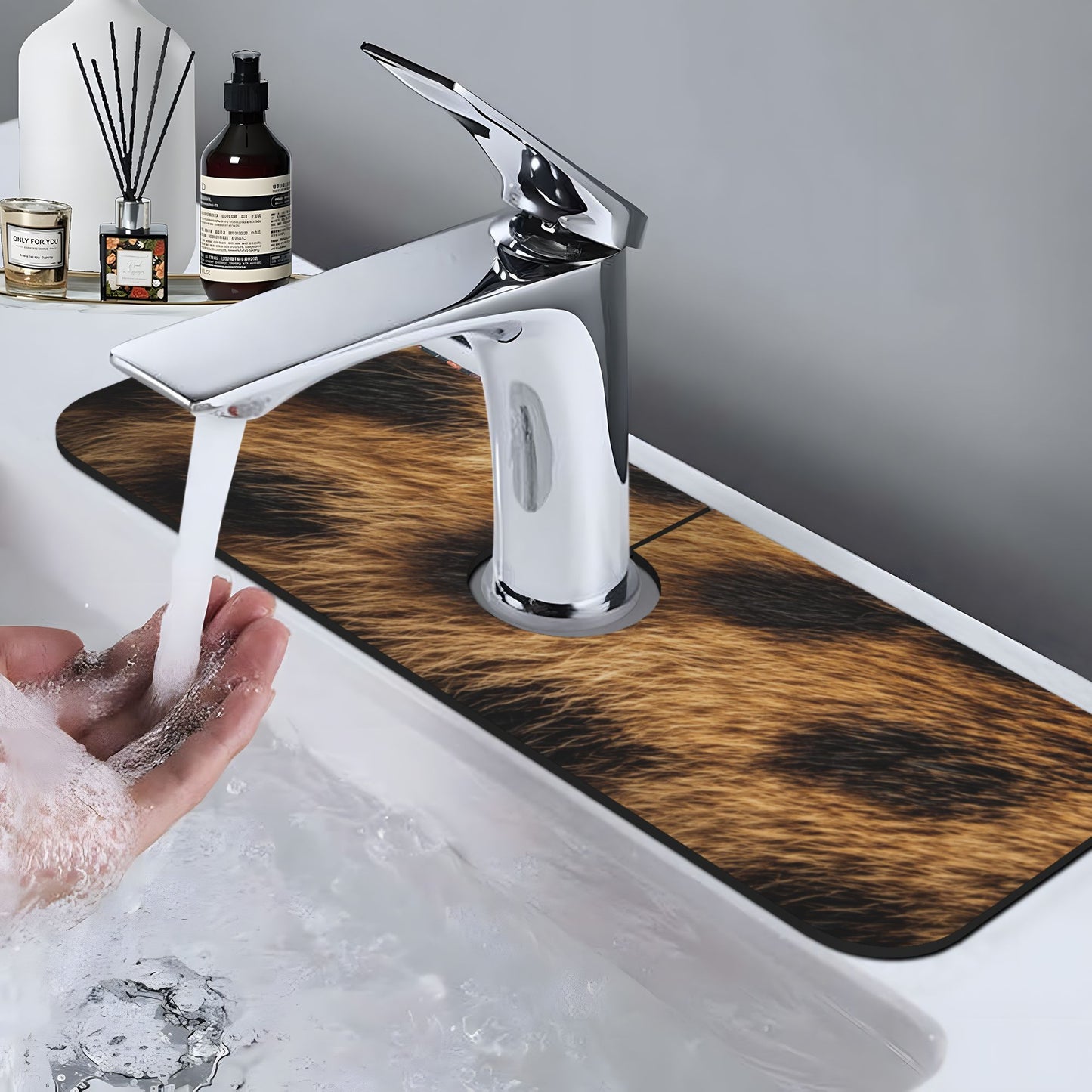 Leopard Print Faucet Splash Guard Mat – 15"x5.5" Quick-Dry Absorbent Pad | Washable Rubber Backing | Cut-to-Fit Sink Mat